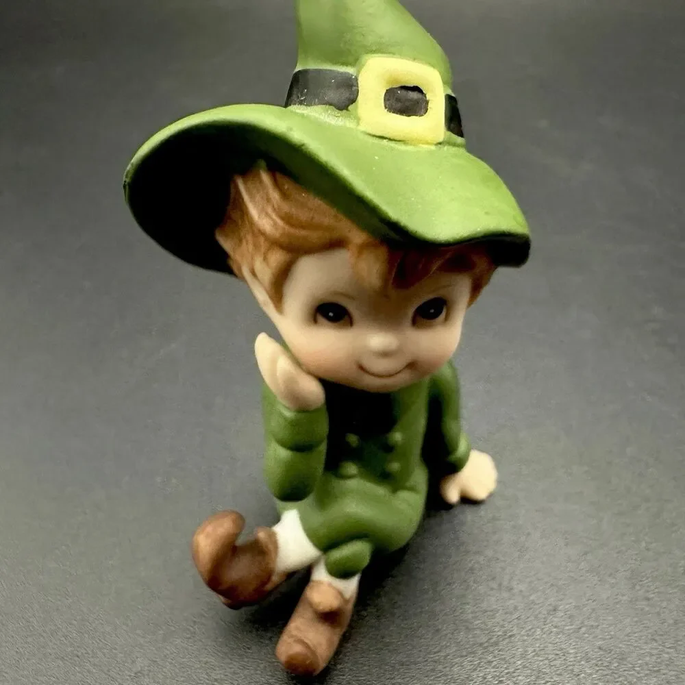 VTG Lefton Pixie Elf Leprechaun Pair Bisque Irish Fairy Tale Figurines 06107